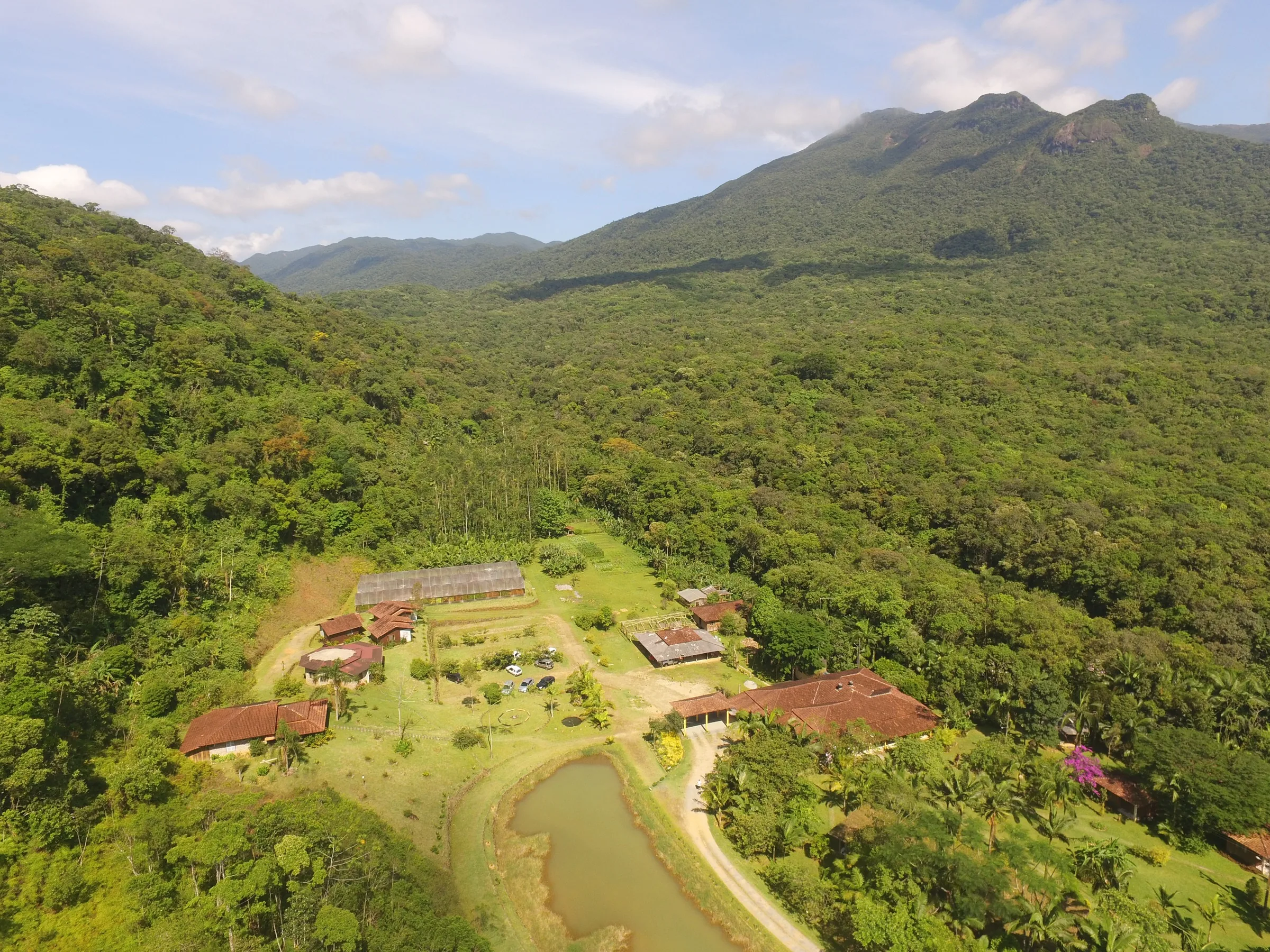 Caminho de chegada ao Monte Crista